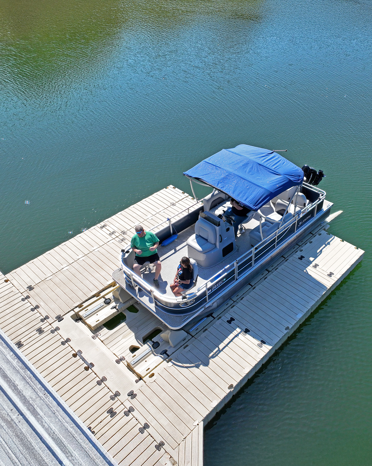 EZ Dock Optimus FloatPort for pontoons/tritoons
